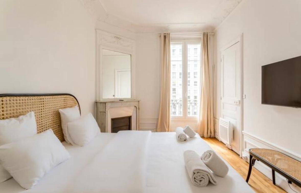 Luxury Suites Tour Eiffel Best View París Exterior foto